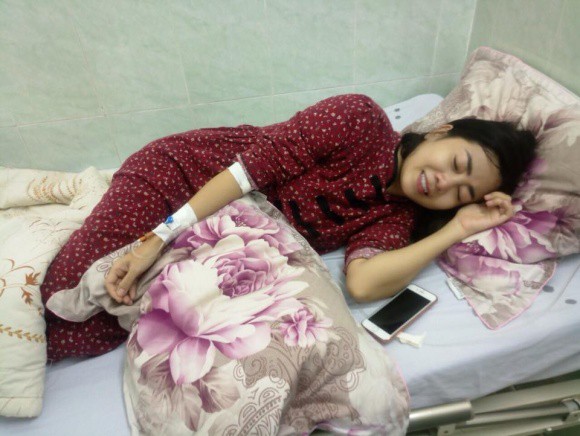  Hình ảnh hiếm hoi của Mai Phương trên giường bệnh được đồng nghiệp chia sẻ. Ảnh: Ngôi sao 