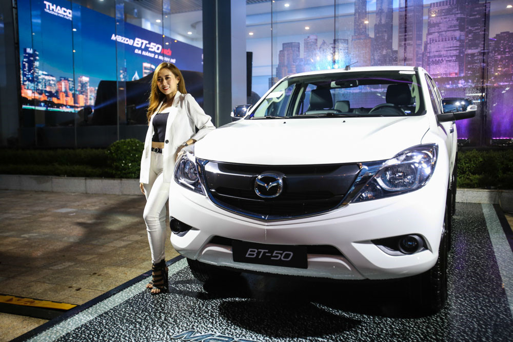 Thị trường ô tô Việt: Mazda công bố bảng giá bán mới nhất cho các mẫu xe