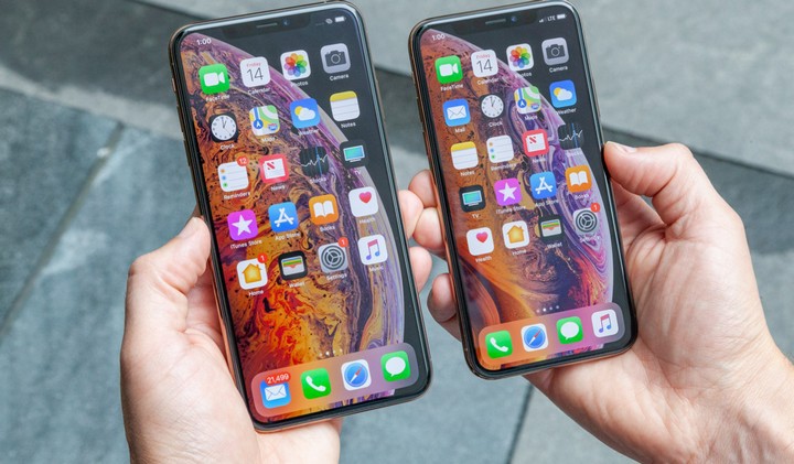 Giá iPhone XS Max tại Việt Nam bất ngờ 'lao dốc không phanh'