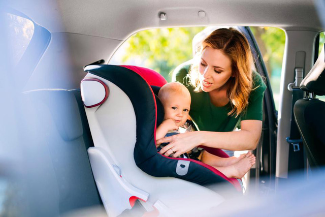 Nghiên cứu gây sốc: Ghế ô tô cho trẻ nhỏ có thể bẩn hơn cả bồn cầu