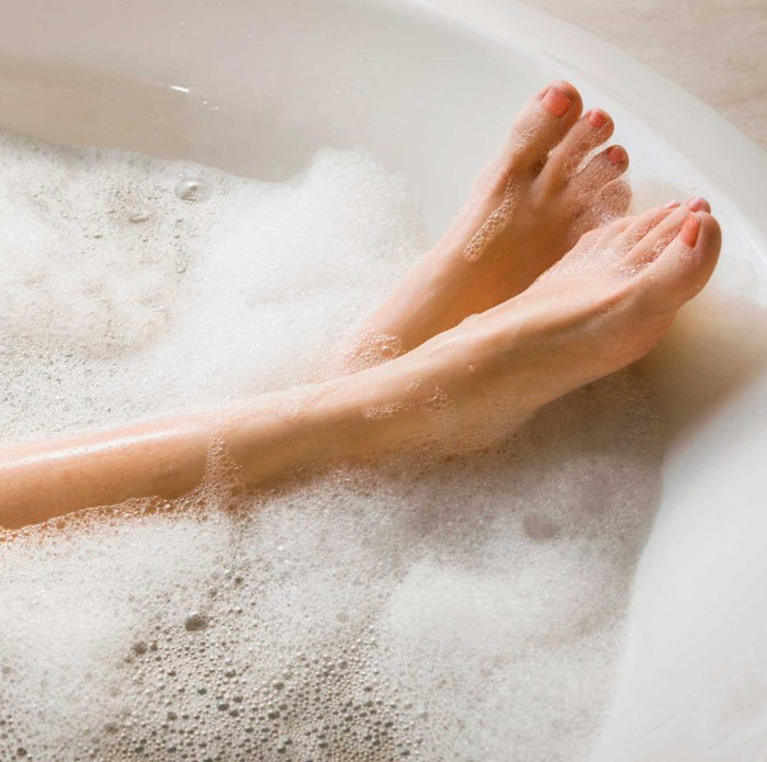 Những sai lầm khi tắm khiến sức khỏe nguy hại, da bị tổn thương