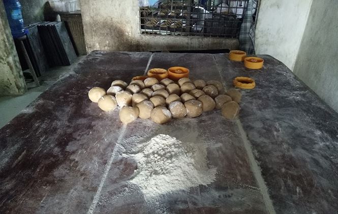 Quảng Nam: Tạm đình chỉ cơ sở sản xuất bánh Trung thu không đảm bảo vệ sinh