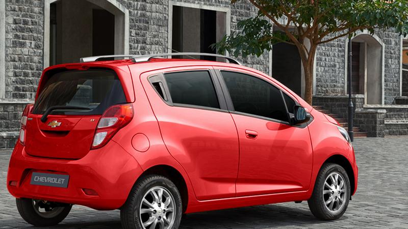Chevrolet Aveo bất ngờ giảm giá 'kịch sàn' về mốc 300 triệu đồng