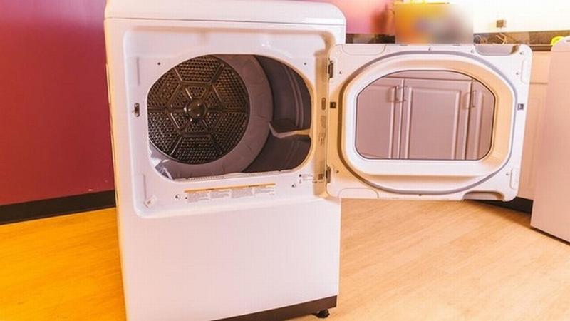 Nhanh chóng khắc phục mùi hôi và tiếng ồn của máy giặt chỉ với 3 mẹo này