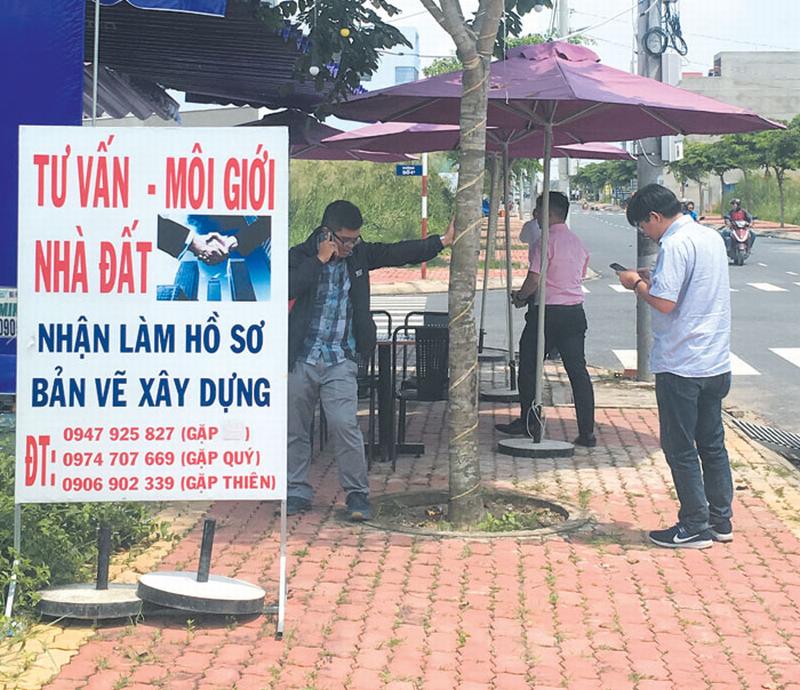 Thị trường bất động sản TP Hồ Chí Minh: Nóng sốt  bởi... 