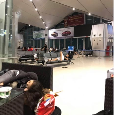 Theo thông tin phản ánh của hành khách mua vé trên chuyến bay có số hiệu VJ9223 của hãng hàng không Vietjet bay từ sân bay Vinh tới TP Hồ Chí Minh bị delay hơn 8 tiếng đồng hồ vì lý do không có máy bay.