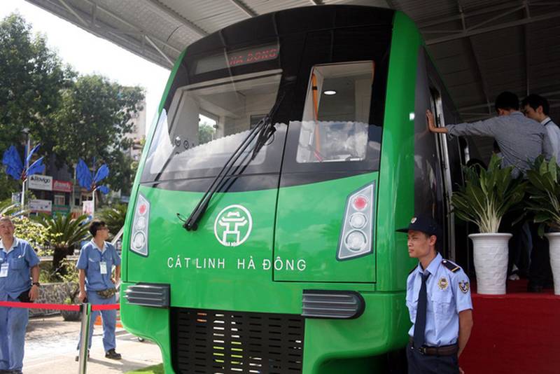 Cận cảnh tuyến đường sắt Cát Linh - Hà Đông đang bị tổng thầu Trung Quốc đòi thêm 50 triệu USD phí vận hành - Ảnh 4.