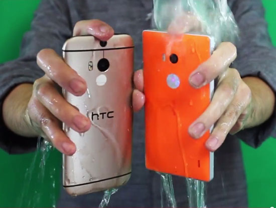 dội nước đá lên HTC One M8 và Nokia Lumia 930