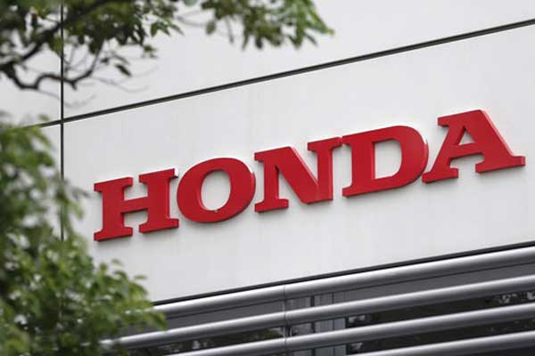 Honda mới phải triệu hồi 100 nghìn xe do liên quan đến túi khí 