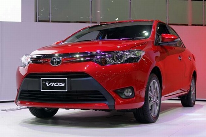 Chọn Toyota Vios hay Honda City khi mới mua xe lần đầu?