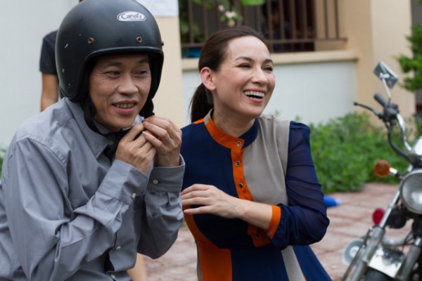 Danh hài Hoài Linh: ‘Phi Nhung từng sang nhà gặp mẹ để xin cưới tôi’
